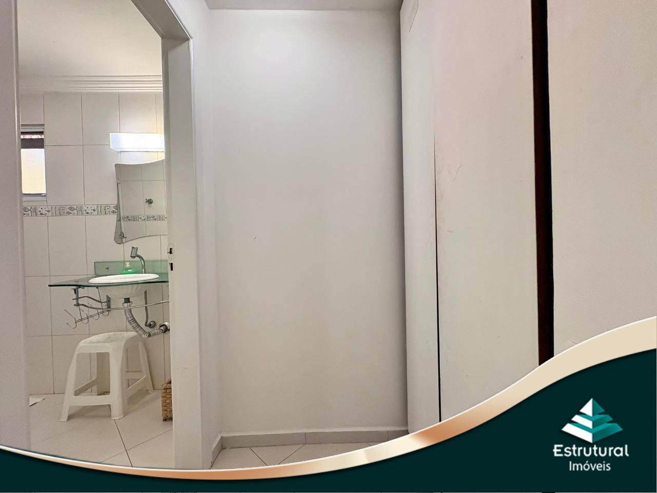 Sem foto